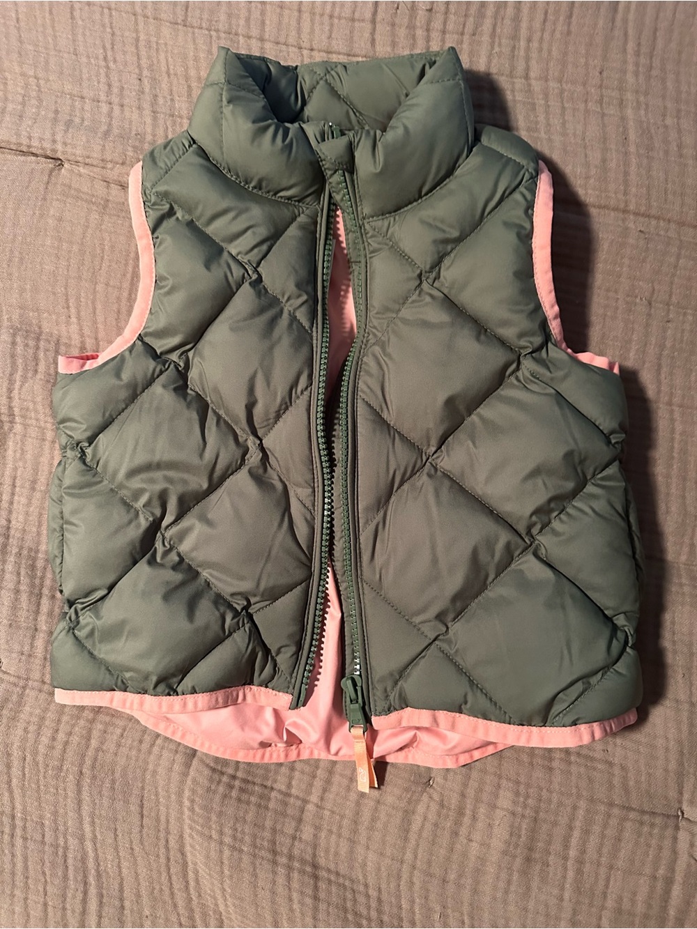 Vineyard Vines Quilted Puffer Vest